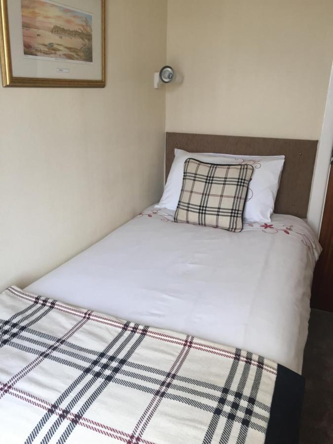 San Michele Guest House Poole Exterior foto